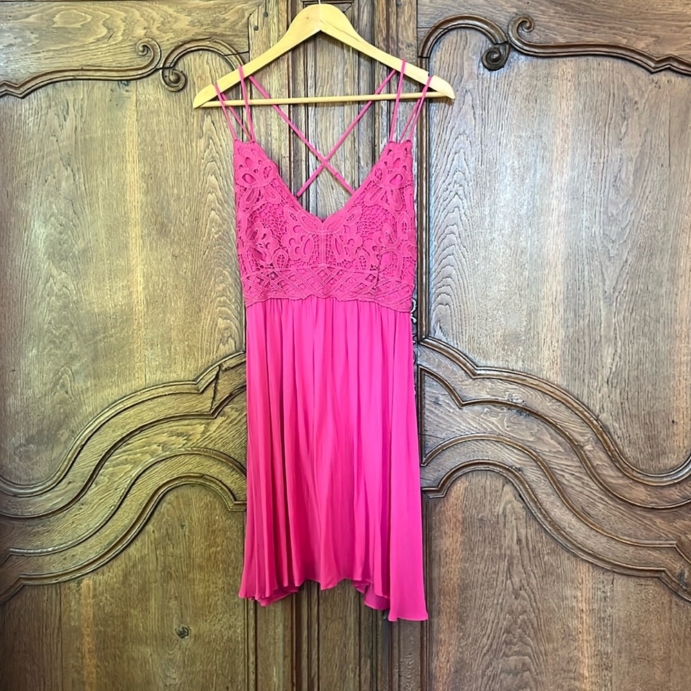 Chelsea & Violet Pink Babydoll Dress | Spaghetti Strap | Crochet | Women’s M